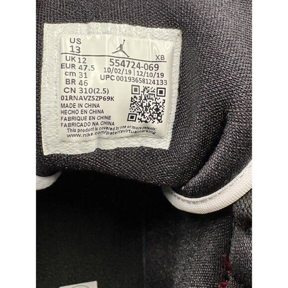 Size 13 - Jordan 1 Mid Chicago Black Toe 2020 554724-069 - Picture 12 of 16